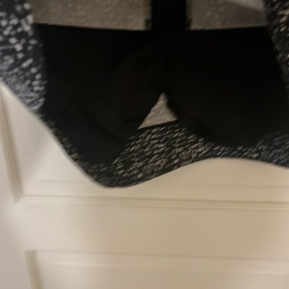 Cypress Club, Sporty skirt with shorts under. Ready for tennis or brunch, size L - Picture 5 of 7